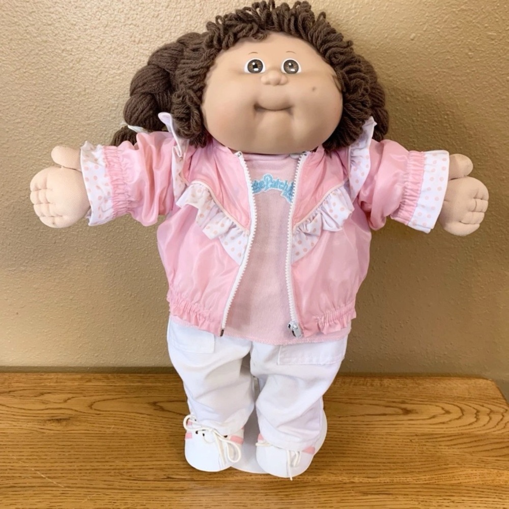 Vintage Cabbage Patch Kids Doll In Pink Ruffled Windbreaker Outfit HM8